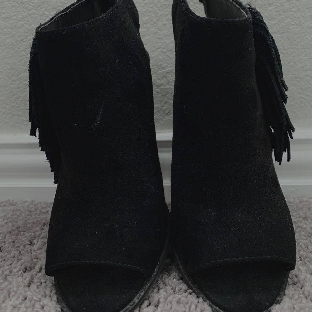 Express black heels